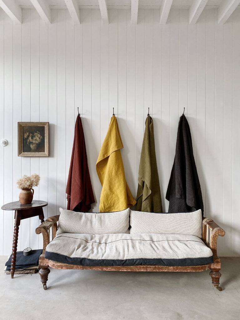 SOURCEBOOK | SEVEN places to buy beautiful fabric for your home projects 