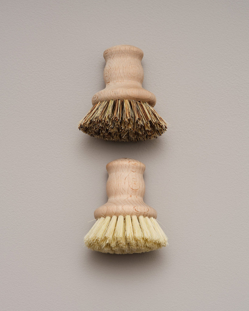 Wooden pot brush Redecker 